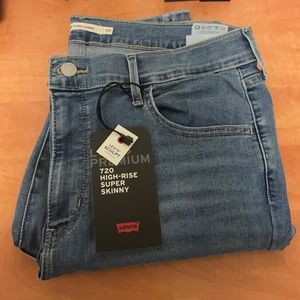 720 High-Rise Super Skinny Jeans